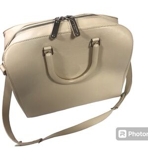 Luxurious Maison Martin Margiela Paris beige leather purse silver accents